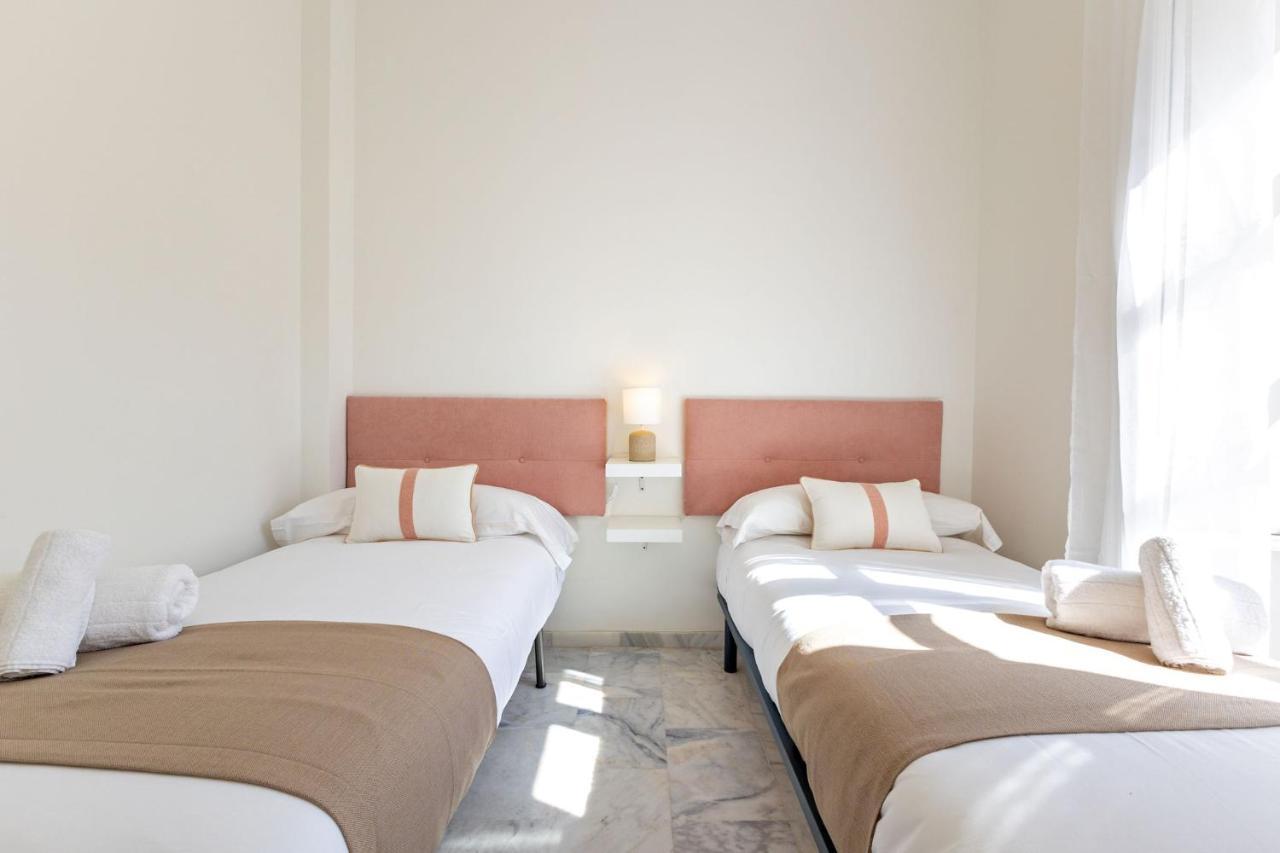 Muro City Center Suite By Valcambre Севилья Экстерьер фото